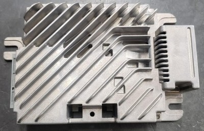 19 20 21 22 23 X5 Amplifier, Harmon Kardon Audio Option, w/o Sound Altering