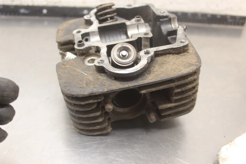 Suzuki King Quad 300 LTF300F 1999 4x4 motor extremo superior culata Z501 Foto 4 de 4