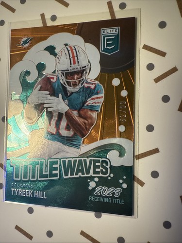 2024 Panini Donruss Elite Title Waves Tyreek Hill #9 pomarańczowy /99 - Zdjęcie 1 z 4