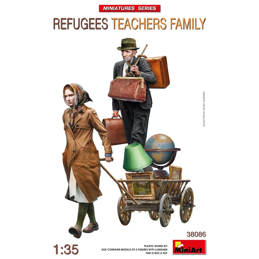 Miniart 38086 1:35 Refugees Teachers Family Plastic Figure Kit - New - Image 3
