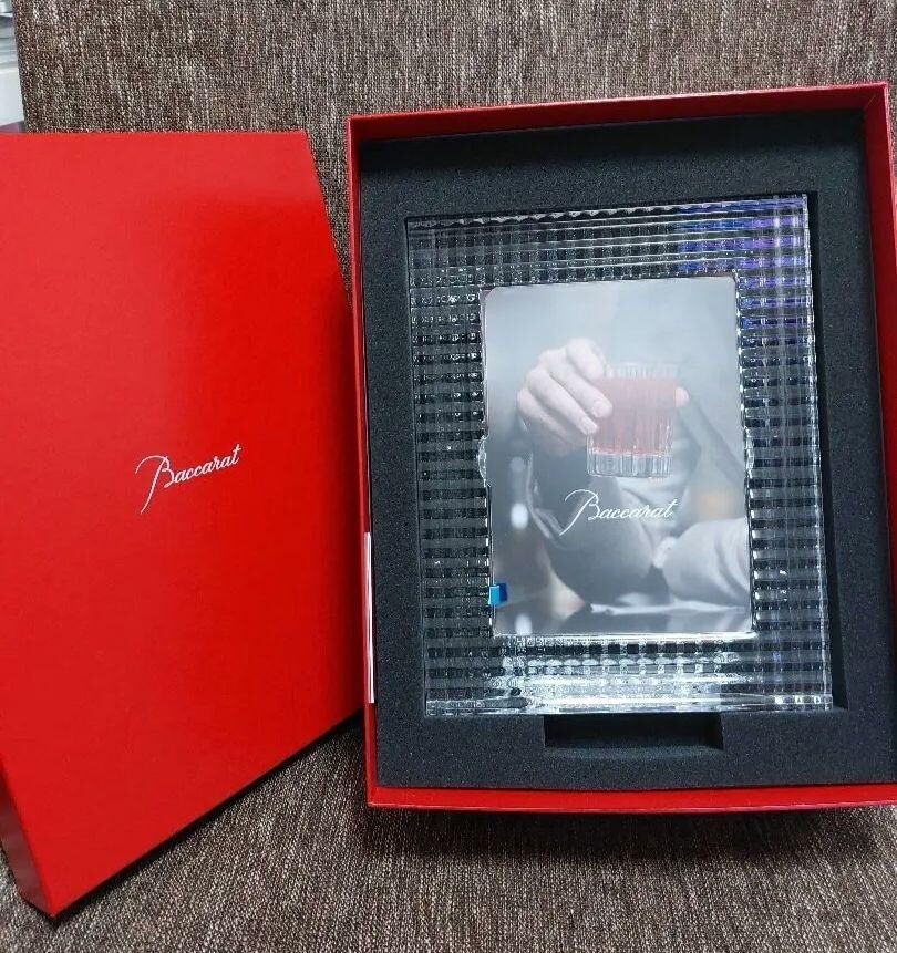 【新品未使用】Baccarat 　アイフォトフレーム Baccarat バカラ アイフォトフレーム 名入れ彫刻代込み | H