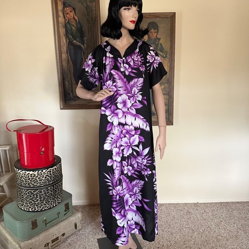 Vintage 1980s Hawaiian Purple Hibiscus Floral Caftan Dress Muumuu M/L - Picture 5 of 6