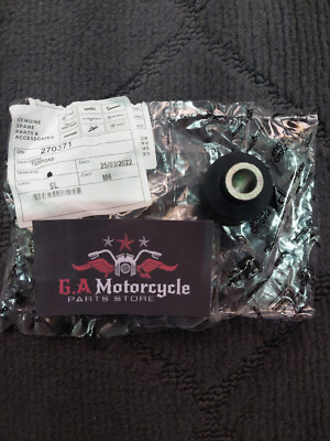 Ｄ 270371 Crankcase Silent Block Genuine - Piaggio Hexagon 150