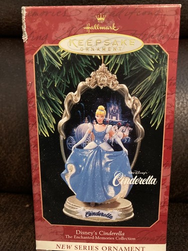 Hallmark Keepsake Ornament 1997 Disney's Cinderella Enchanted Memories - 第 1/5 張圖片