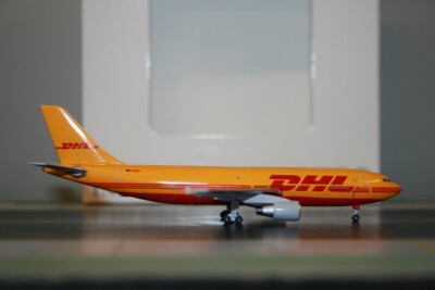Aeroclassics 1:400 DHL Airbus A300-600F D-AEAK (AC419960) Die-Cast Model Plane