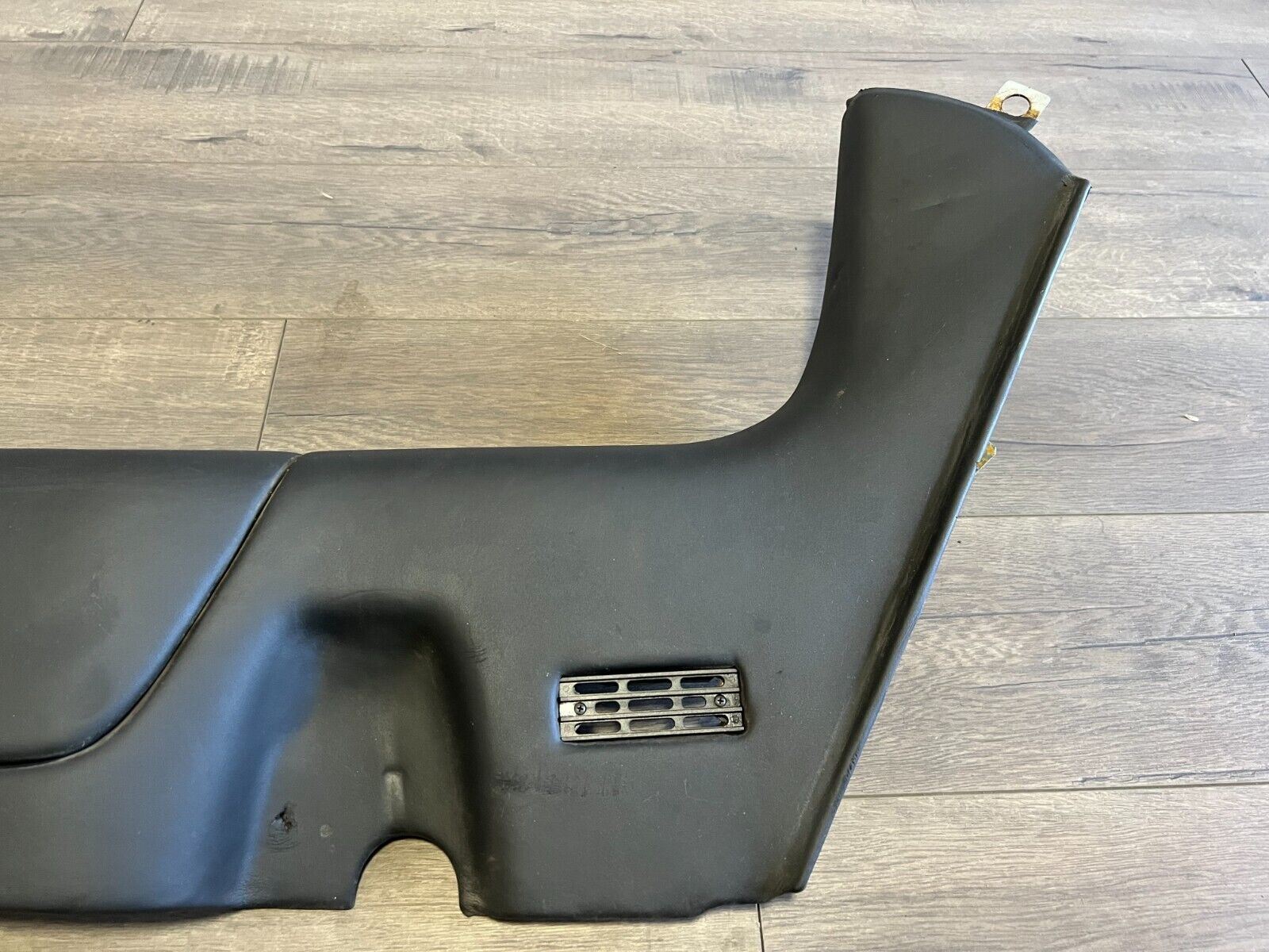 LAMBORGHINI MURCIELAGO PASSENGER RIGHT RH DOOR SILL COVER PANEL OEM 418854888