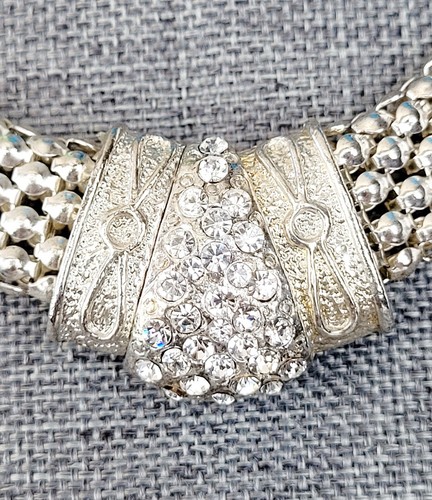 Collar magnético de malla ancha con acento de cristal llamativo tono plata de colección joyería 16" - Imagen 3 de 7