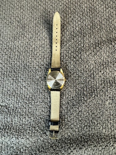 Timex Expedition Men Gold Tone Fluted Bezel Analog Quartz Watch~Date~New Battery - Picture 4 of 4