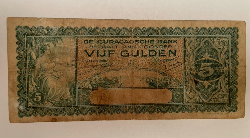 Curacao 5 gulden. 1939. Stains, Circulated Rare  banknote.