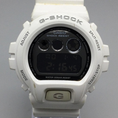 Casio G-Shock DW-6900NB Mens Digital Watch 50mm Silver Tone White New Battery