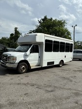 2015 Ford E-350 Super Duty E350 SUPER DUTY CUTAWAY VAN