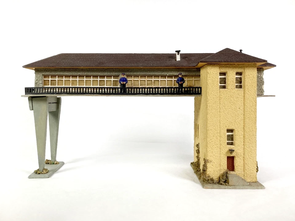 Lot 8111 Faller Nr. 120 Reiterstellwerk um 1954, H0 - sehr guter Originalzustand