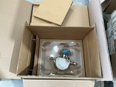 NEW MICRO MOTION ELITE CMFS015PB67DRAAECZZ CORIOLIS METER WITH 1600 TRANSMITTER.