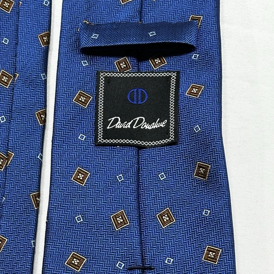 David Donahue 蓝色丝绸几何图案领带编织意大利手工制作美国 — 第 3/4 张图片