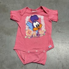 Vintage 1993 Looney Tunes Road Runner Baby Romper Pink Medium 19-26 LBS