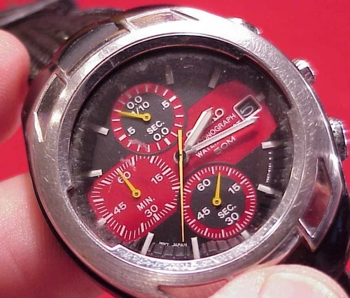 VINTAGE 39MM SEIKO CHRONOGRAPH  V657-6120 5 BAR WRISTWATCH RUNNING