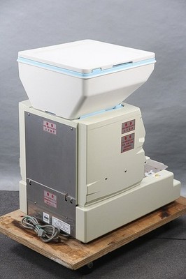 【モモクリさんオーダー注文】AUTEC 未使用【美品】 SUZUMO SVR-NVG Commercial Sushi Nori Maki Machine Sushi Roll Maker