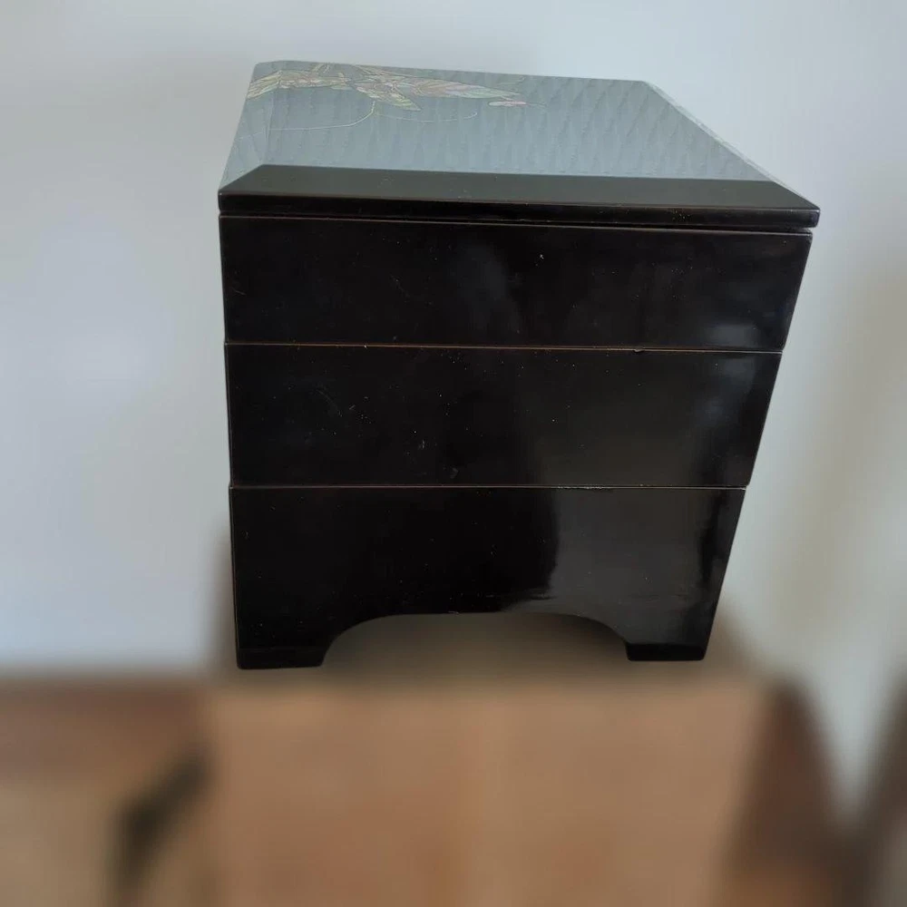 Jubako Bento Box Japanese Antique box motherofpearl threetier wooden lacquer New