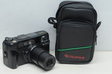 Fujifilm Discovery 312 Zoom Date 35mm Film Camera w/ Case