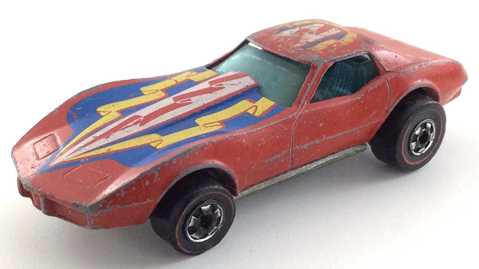 Hot Wheels Redline Custom Corvette Rouge 1967 – 1:64 – Fabriqué à Hong Kong
