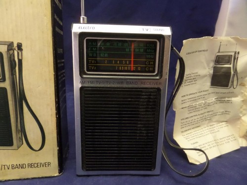 Radio ricevitore Am/Fm/Meteo/TV marca Electro 2128 vintage BELLA! Scatola originale - Foto 2 di 6