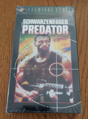 Predator (VHS, 1997 Premier Series VHS Factory Sealed Brand New) Water Mark