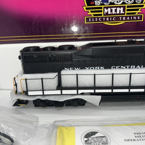 MTH Premier 20-2276-1 New York Central GP-30 Diesel PS.2 O New BCR #2192 NYC - Picture 4 of 20