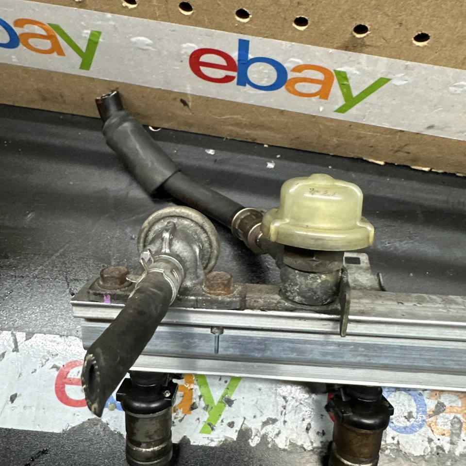 Honda Accord Transit Connect 2000 inyector de combustible con riel Foto 4 de 4