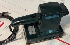 VINTAGE MONTGOMERY WARD POWR-KRAFT ORBITAL SANDER Model # TPC-8149A MADE IN USA!