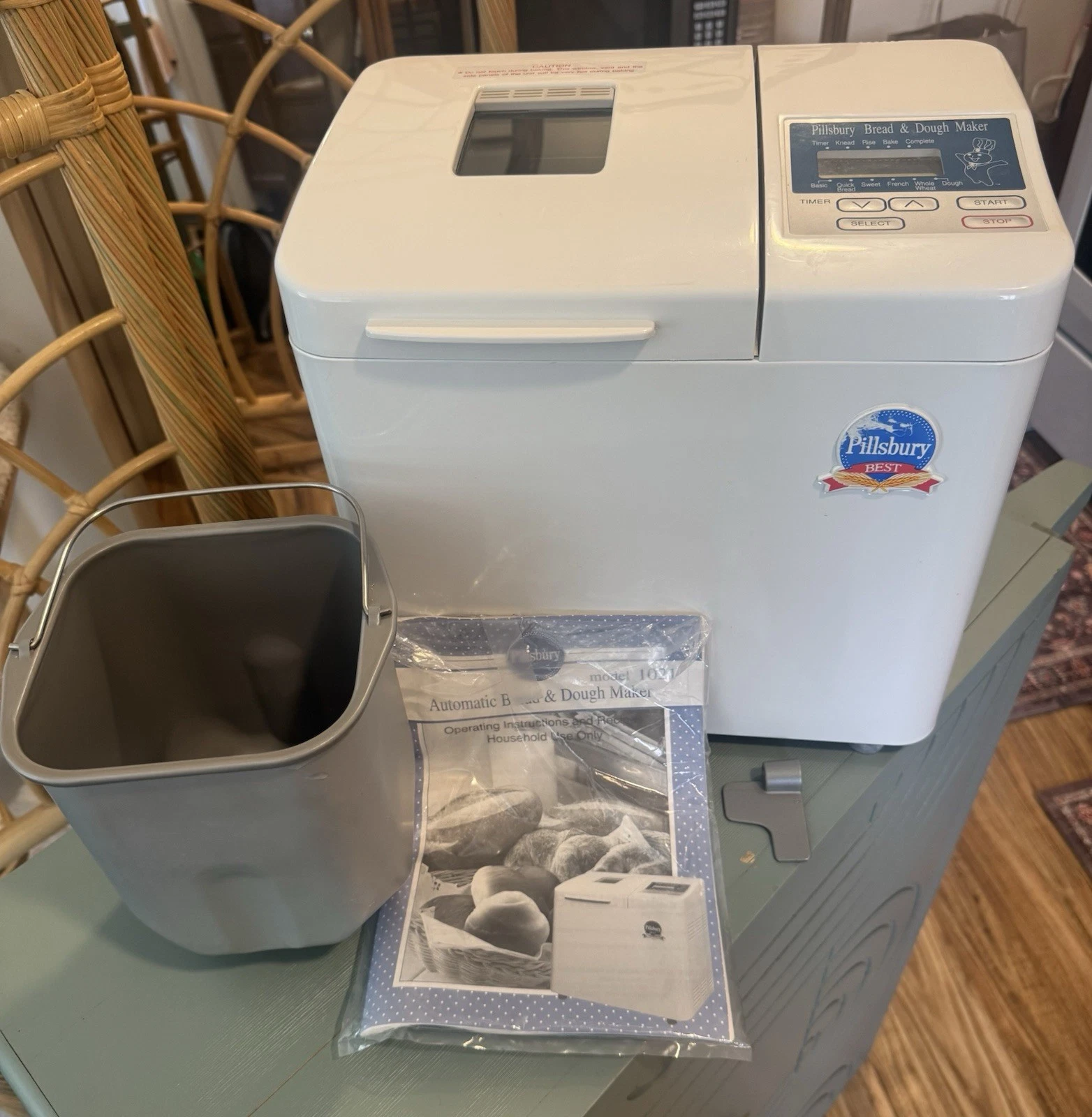 Vintage Pillsbury Model 1021 Automatic Bread and Dough Maker
Opens in a new window or tab