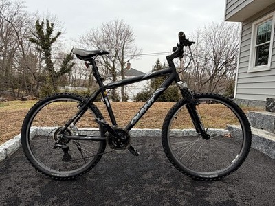 GIANT Rock 5000 マウンテンバイク s-l400.jpg