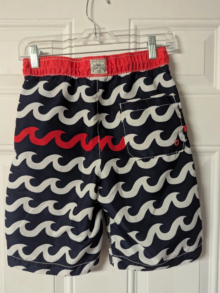 Pantalones Cortos de Natación GAP Surf Niños Tabla Niño XL (12) Reg Azul Marino y Rojo/Blanco, Muy Bonitos Usados en Excelente Condición Foto 3 de 4