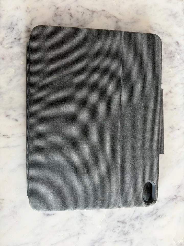 Logitech - Folio Touch Keyboard Folio para iPad Air 11" (M2), iPad Air 10.9" Foto 2 de 4