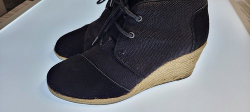 TOMS Black Canvas Lace Up Wedge Heel Platform Shoes Booties Size 8 - Picture 5 of 11