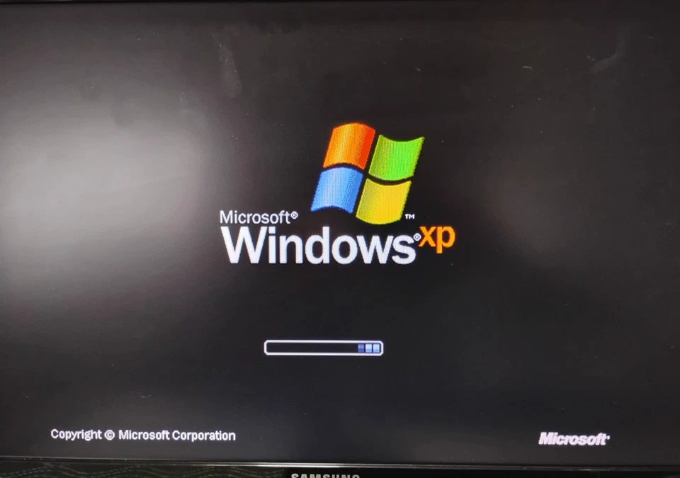 Dell Dimension 2350 Intel Pentium 4 2.2GHz 1GB Ram Windows XP Retro Gaming-works - Image 2 of 4