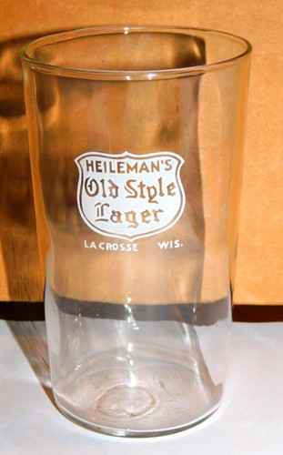 1940s OLD STYLE BEER 4 5/8" SHELL GLASS w/ White Shield Logo (EX+)