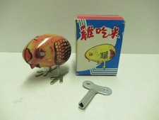 Pecking Chicken Wind-Up Metal Made Toy MS 006