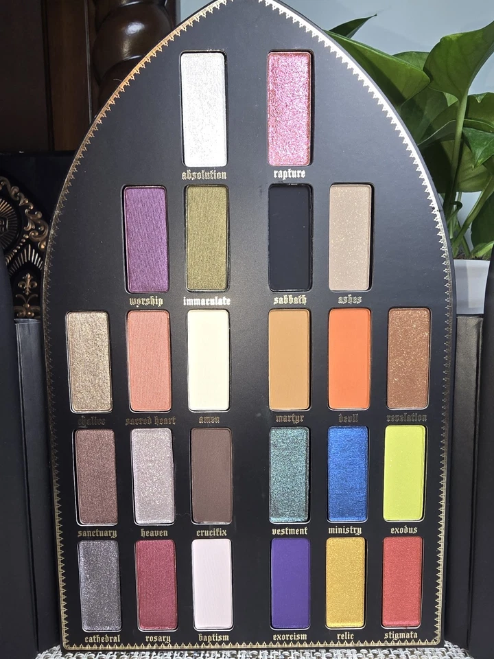 Kat Von D Saint & Sinner Eyeshadow Palette 24 Shades NEW in Box Discontinued - Image 2 of 4