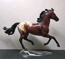 Breyer GLOSSY 