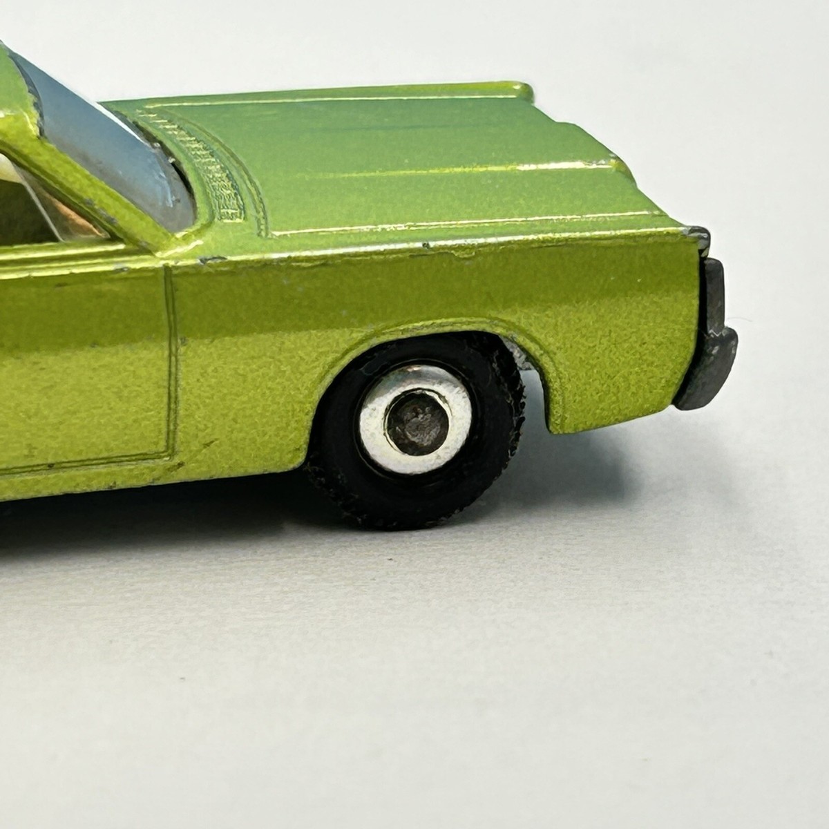 Vintage Matchbox Lesney Mercury Station Wagon Green #73 White dogs