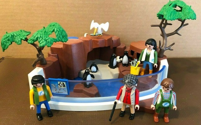 playmobil penguin aquarium