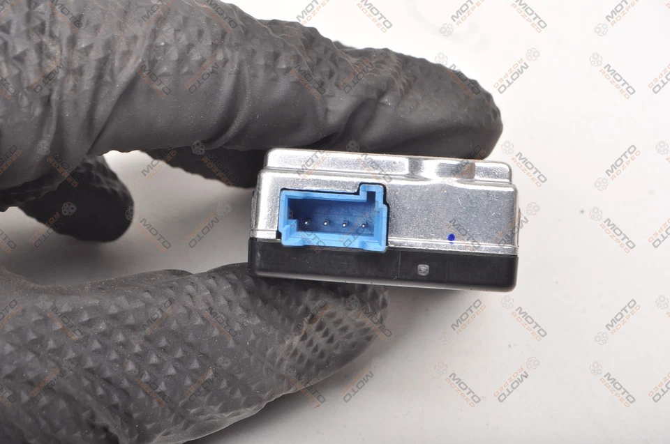 BMW 2 Active Tourer U06 225e 1.5 12V 245PS USB Anschluss 5A84181 - Bild 4 von 4