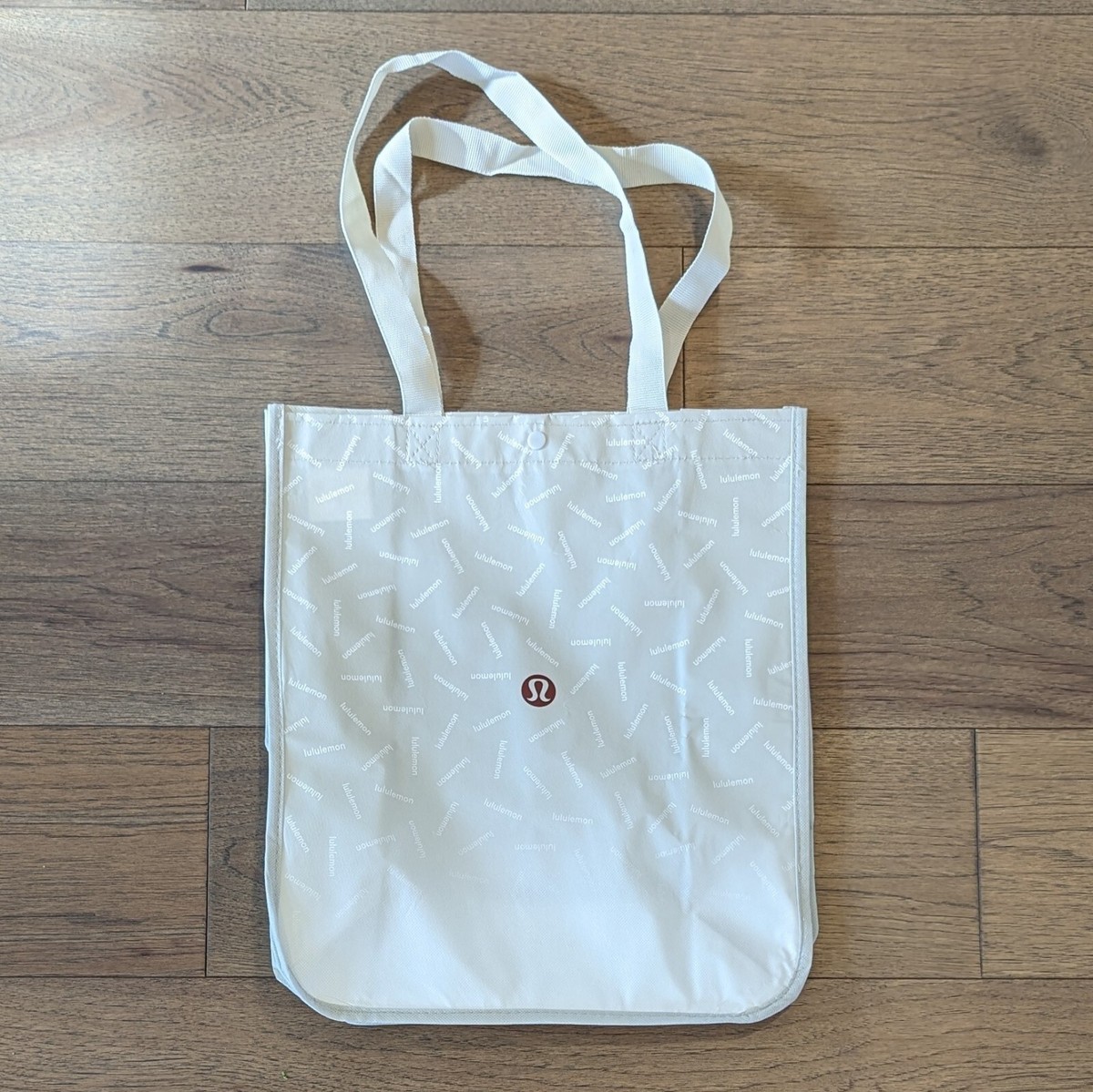 lululemon bags white Lululemon Large Reusable Shopping Tote Lunch Bag ❤️ Holiday White Ombre ❤️  NEW!*