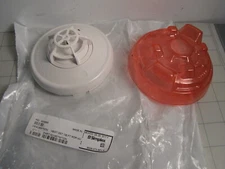 Simplex 9006-073 / 0677471CN Model 430565 Electronic Heat Detector 135° FT NEW
