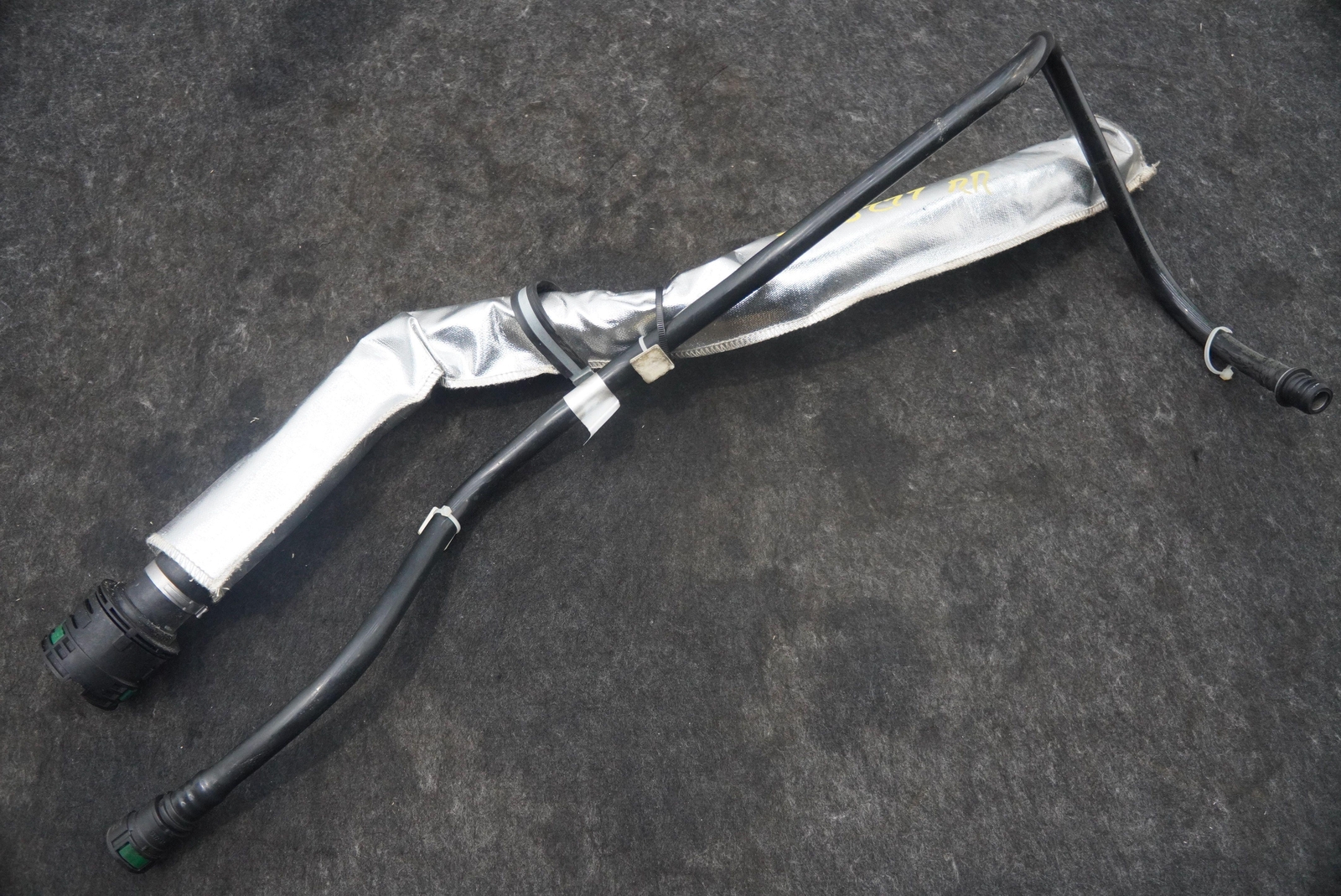 Fuel Filler Neck Emission Pipe Tube Hose Line 14KA013CP OEM McLaren 720S 2020