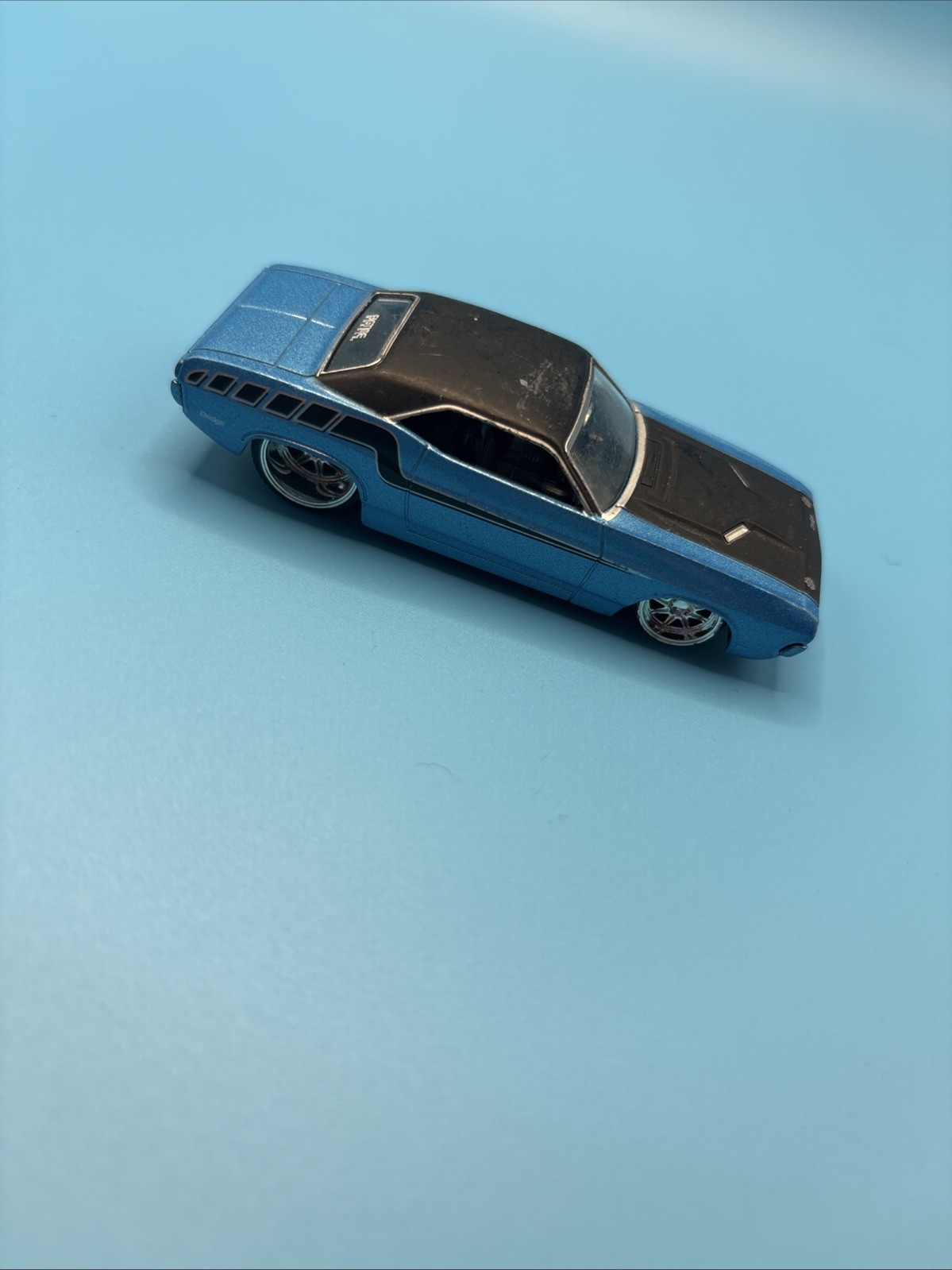 Picture 1 of 5