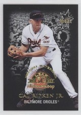 1998 Leaf Fractal Foundation Gold Star Materials Cal Ripken Jr (Plastic) 0zv5