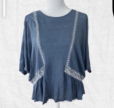 Anthropologie Akemi + Kin Boho Linen Peasant Blouse Blue Embroidered Top XS