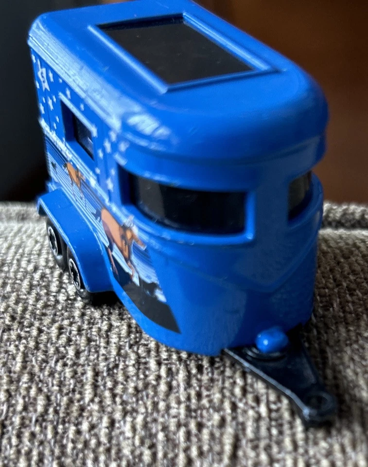 Matchbox Superfast Pony Trailer 50th Birthday Series Kentucky Loose Blue - Image 4 of 4