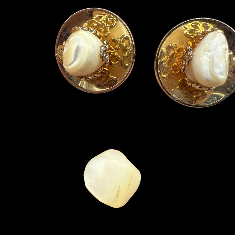 Gemelos y corbata vintage madreperla concha tono dorado espalda bala MCM Foto 4 de 4